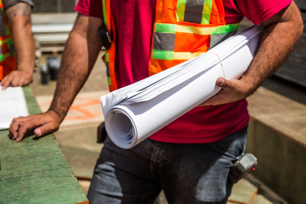 Commercial Glazing Preconstruction Services: Estimating, Scheduling & Coordination