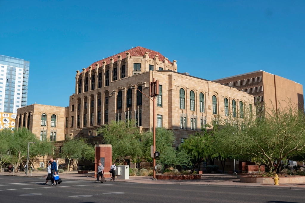 Phoenix Commercial Tenant Improvement Contractors: Office, Retail & Industrial Build-Outs