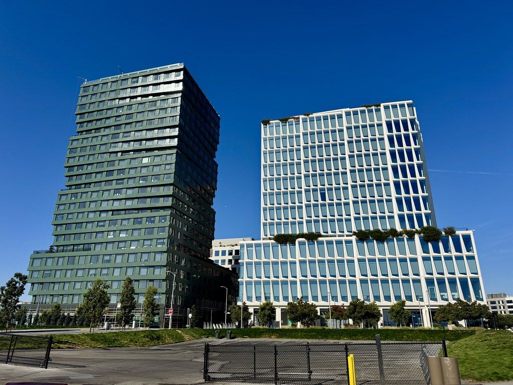 Bay Area commercial glazing on San Francisco office buildings